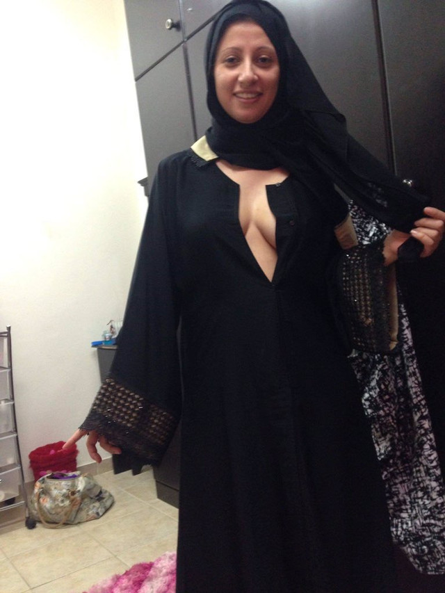 ANUJSINGH COLLECTIONS 07.jpg