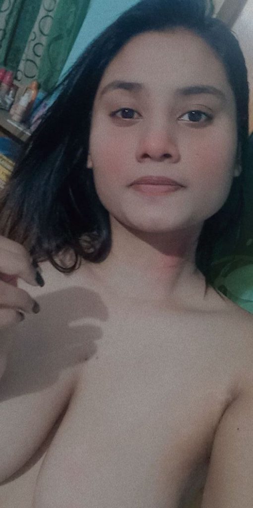 اللبوم-نودز-اندر-ايدج-جسمها-جاحد-نيك-بتعرض-جسمها-لحبيبها-5-510x1024.jpeg